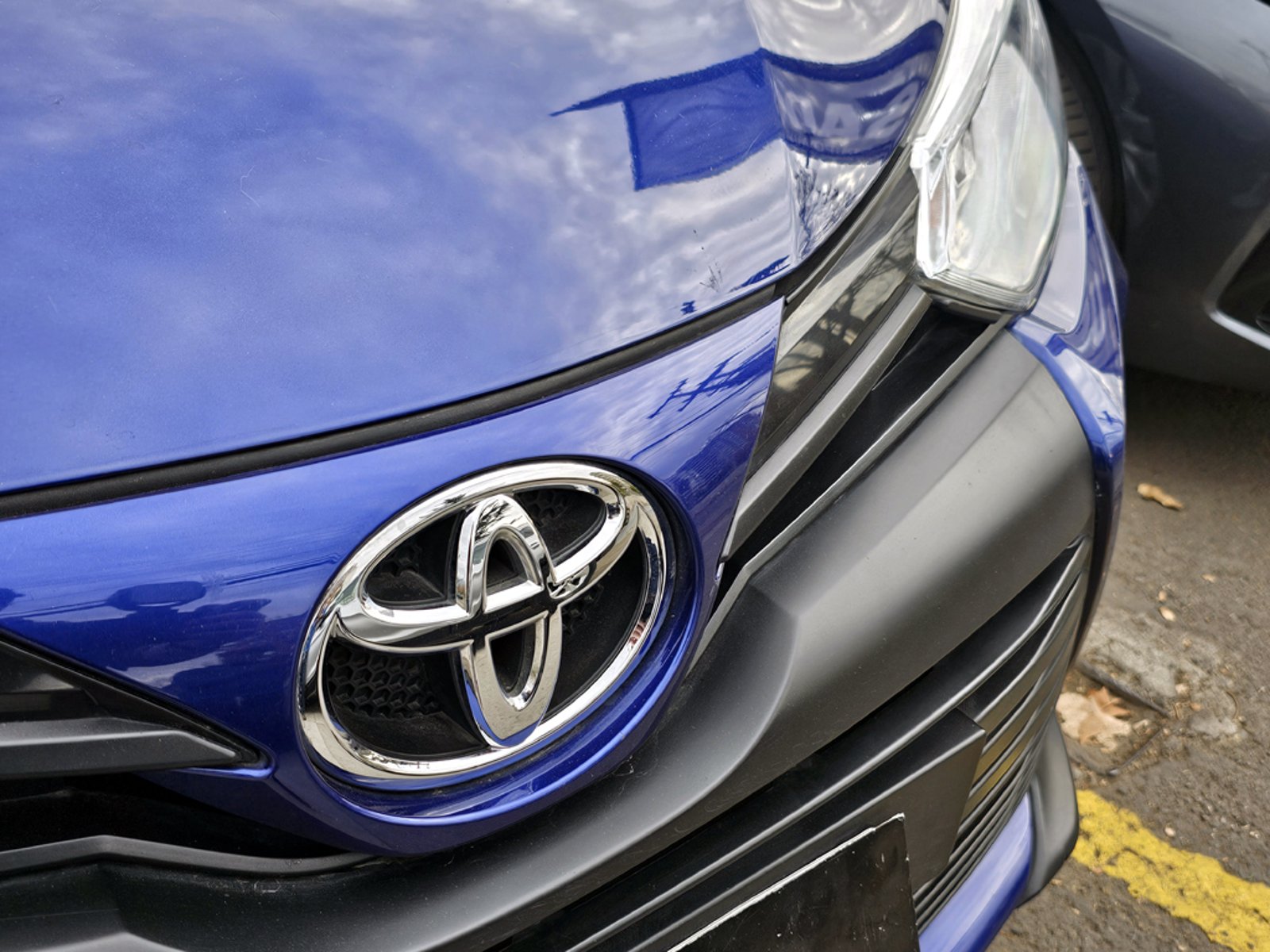 Toyota YARIS SEDAN 1.5 GLI C 4X2 MT 4P 2022 - Imagen 8 de 20
