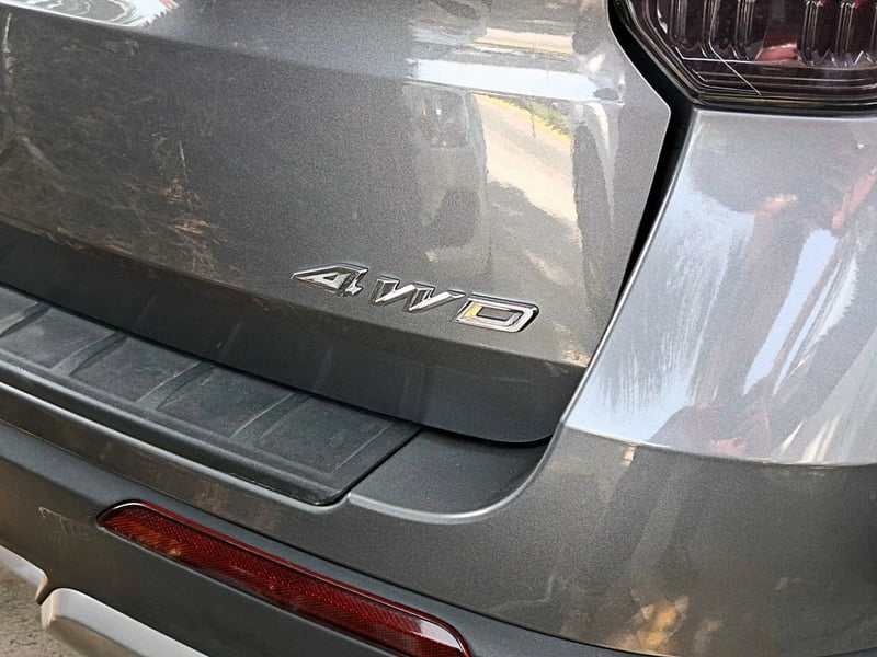 Ford EXPLORER 2.3 ECOBOOST PLATINUM 4WD AT 5P 2025 - Imagen 8 de 17