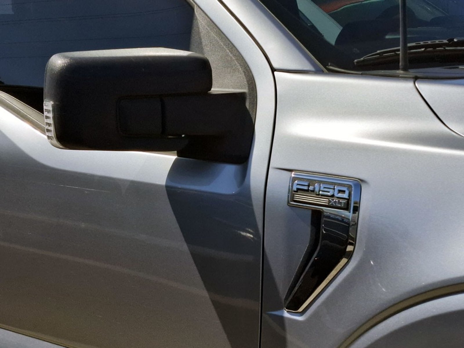 FORD F-150 XLT 5.0 AUT 2024 - Imagen 6 de 20
