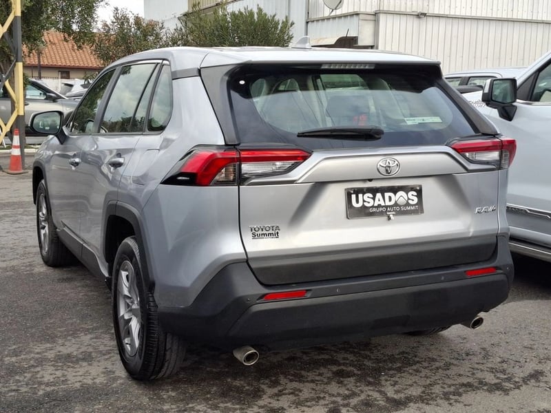 Toyota RAV4 LE 2.0 2024 - Imagen 6 de 20