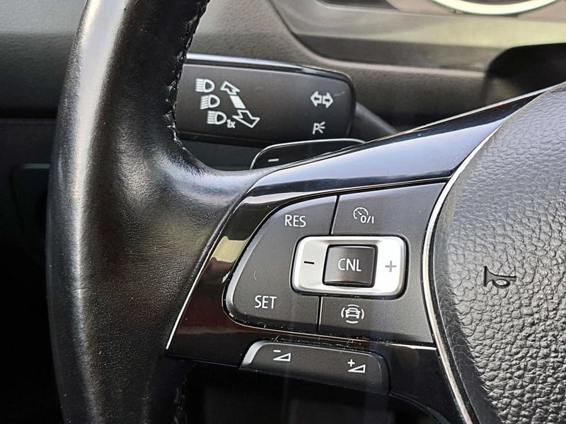 Volkswagen TIGUAN 1.4 TSI HIGHLINE 150HP AT 2019 - Imagen 12 de 17