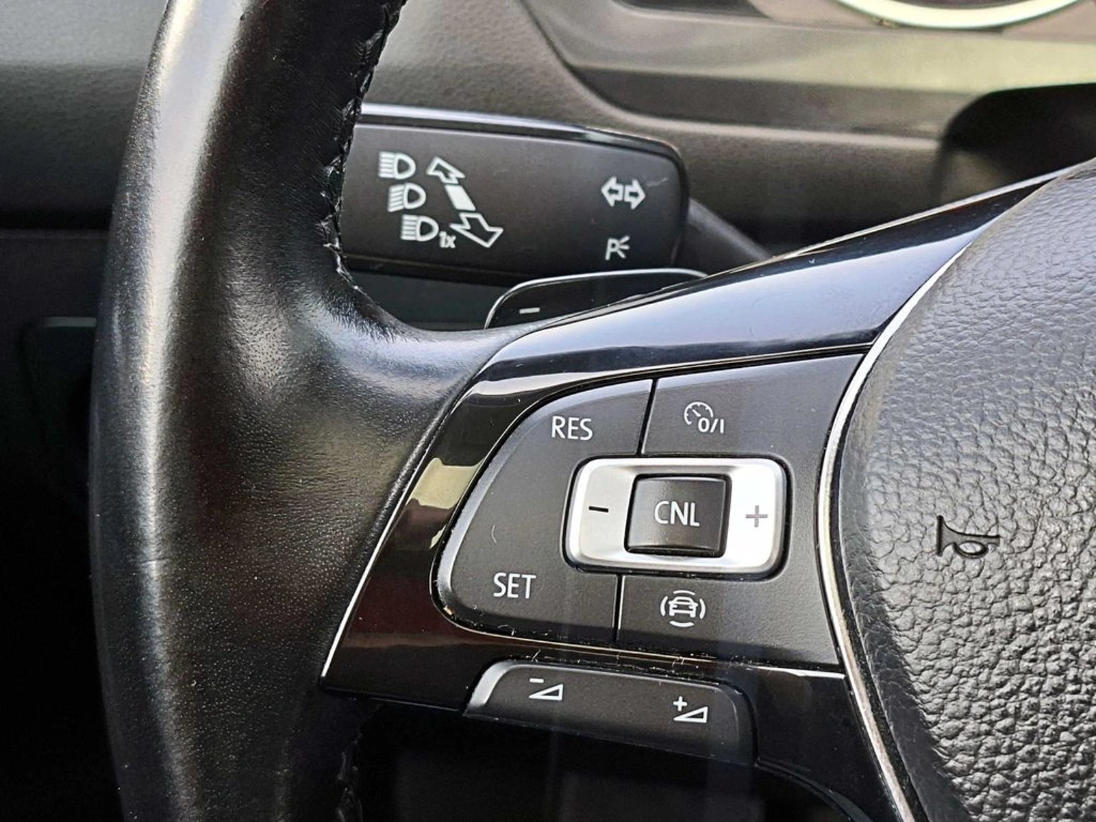 Volkswagen TIGUAN 1.4 TSI HIGHLINE 150HP AT 2019 - Imagen 12 de 17