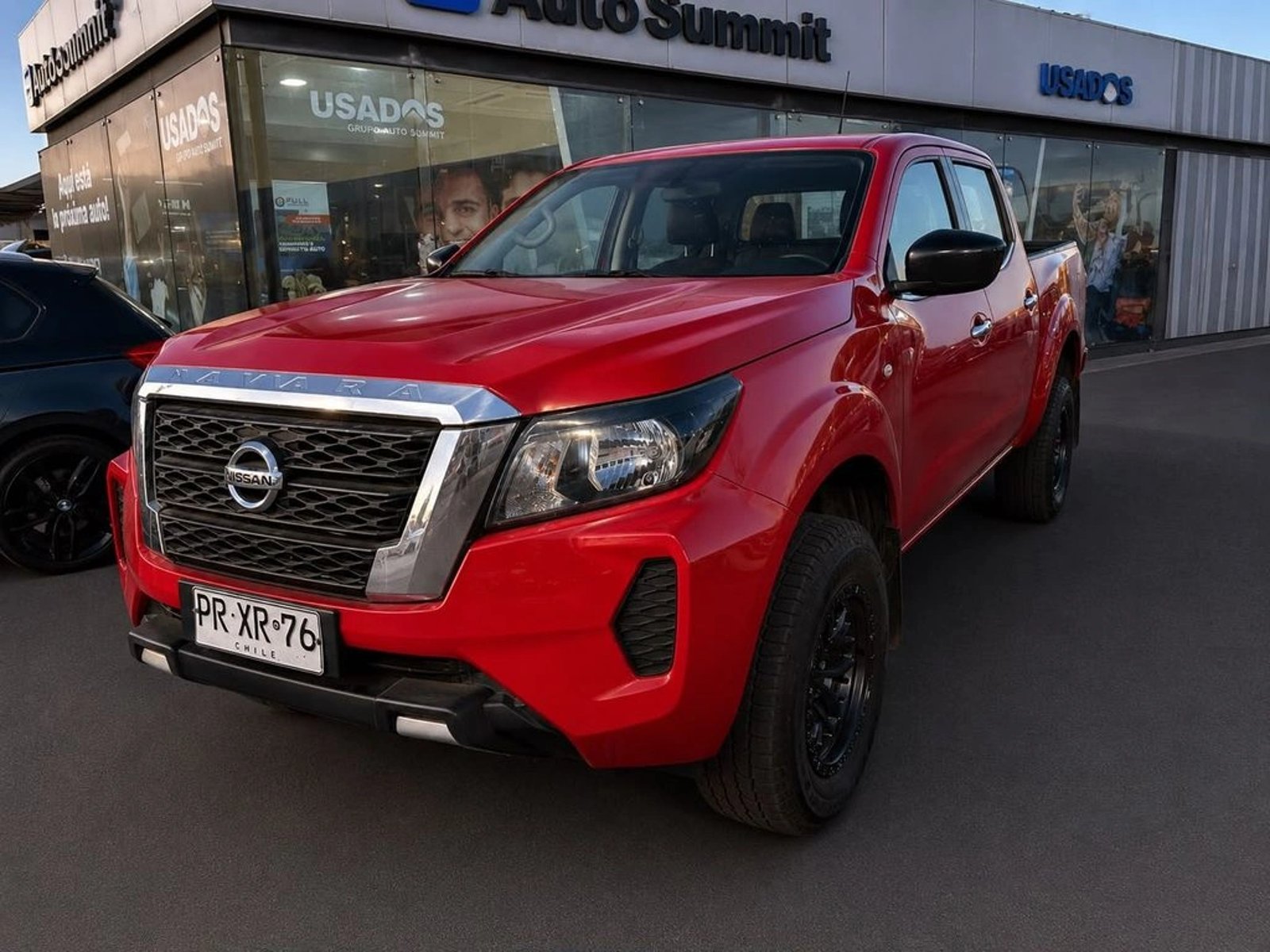 Nissan NAVARA 2.3D DIESEL 4X4 DCAB. MT 2P 2021 - Foto 2 de 2