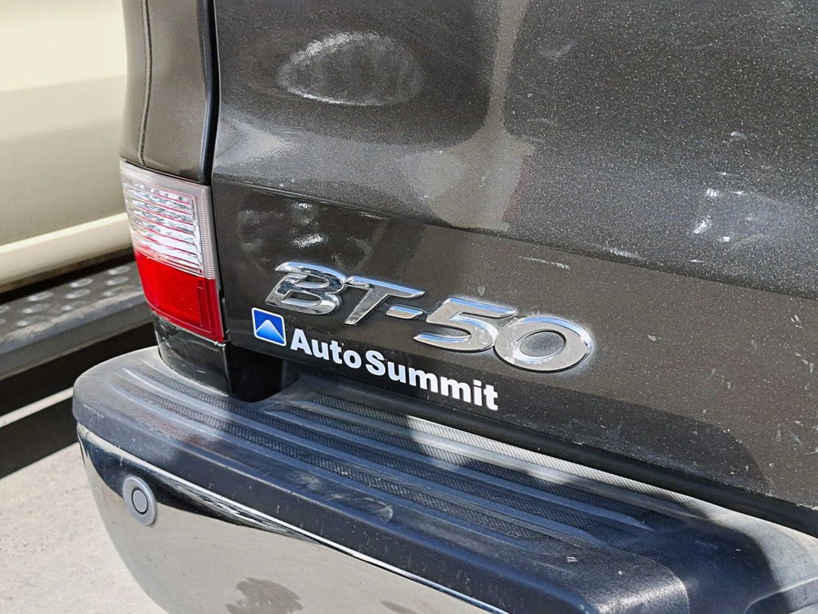 MAZDA BT-50 2.2 4X4 MT 2021 - Imagen 9 de 11