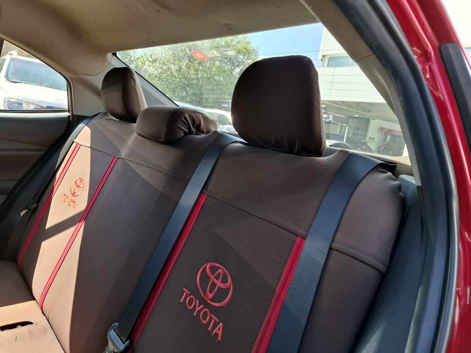 TOYOTA YARIS 1.5 GLI E 4X2 MT 4P 2022 - Imagen 19 de 19
