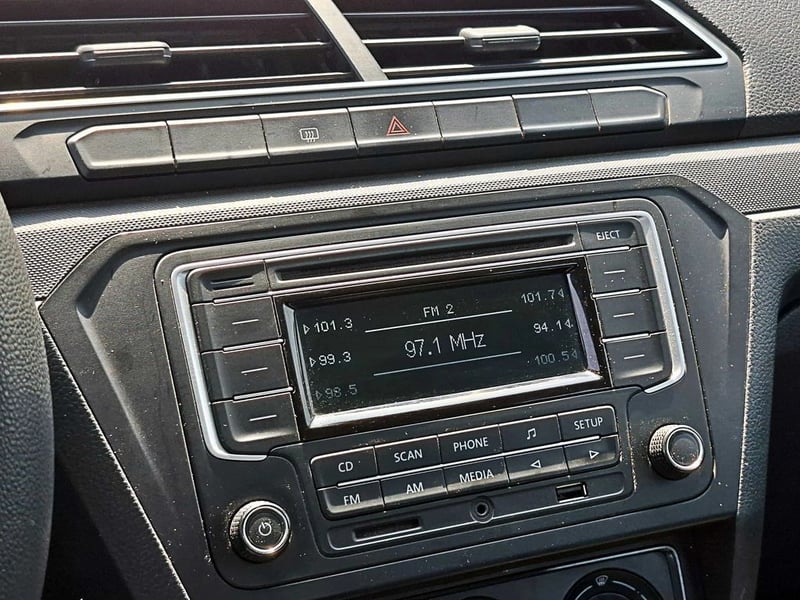 Volkswagen VOYAGE 1.6 TRENDLINE MT 2022 - Imagen 14 de 16