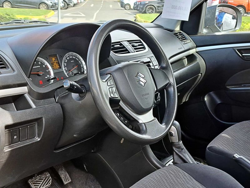 Suzuki SWIFT 1.2 GL 4X2 AC AT 5P 2017 - Imagen 10 de 15