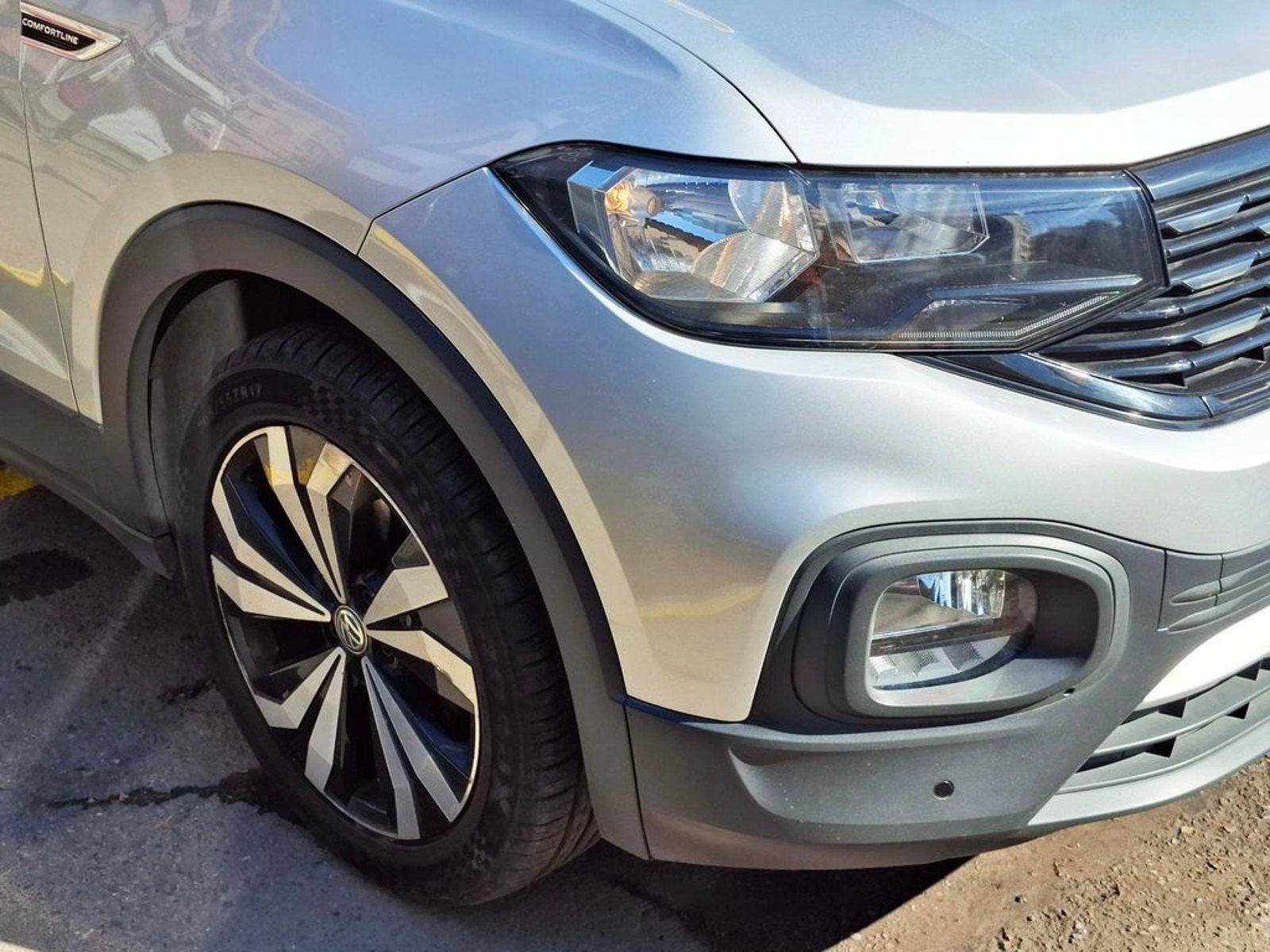 Volkswagen T-CROSS 1.0 TSI COMFORTLINE AT 2021 - Imagen 6 de 20