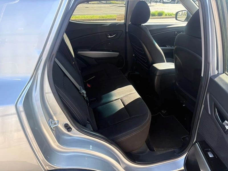 SsangYong TIVOLI 1.6 2018 - Imagen 9 de 9