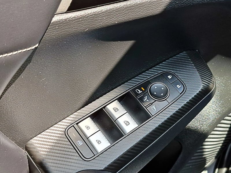 Mitsubishi OUTLANDER 2.5 GLS AT 4X4 2023 - Imagen 8 de 17