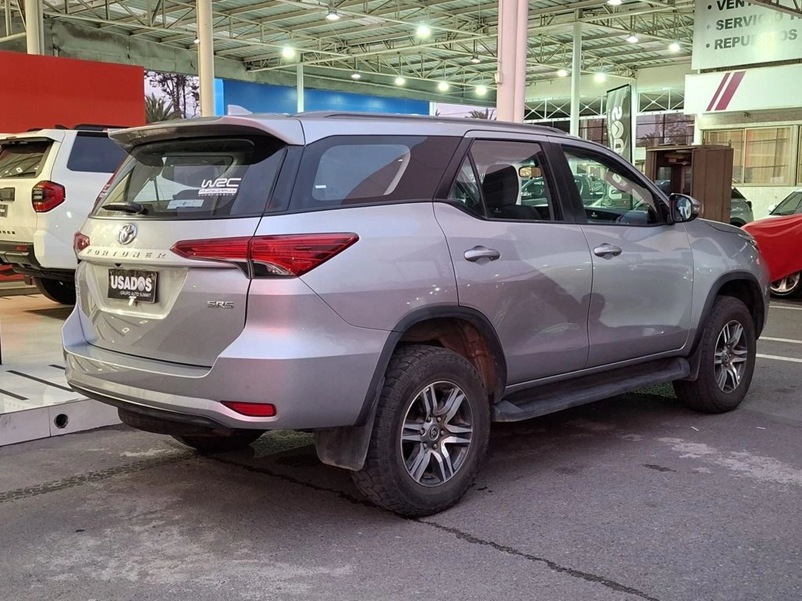 TOYOTA FORTUNER 2.8 SR5 TDI MT 4X4 DIESEL 2024 - Imagen 7 de 20