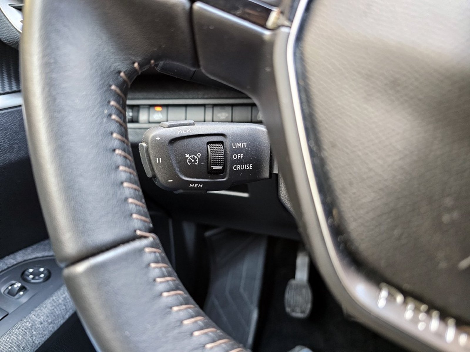 PEUGEOT 3008 1.2L PURETECH 2025 - Imagen 19 de 20