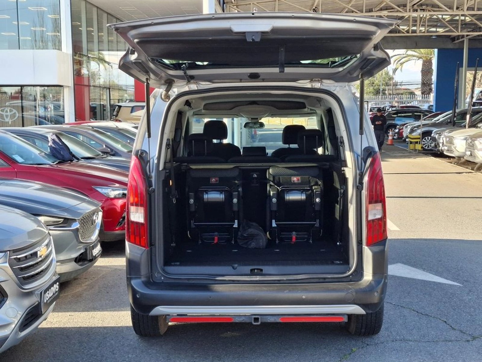 Peugeot RIFTER AT 1.5 D 2022 - Imagen 8 de 20