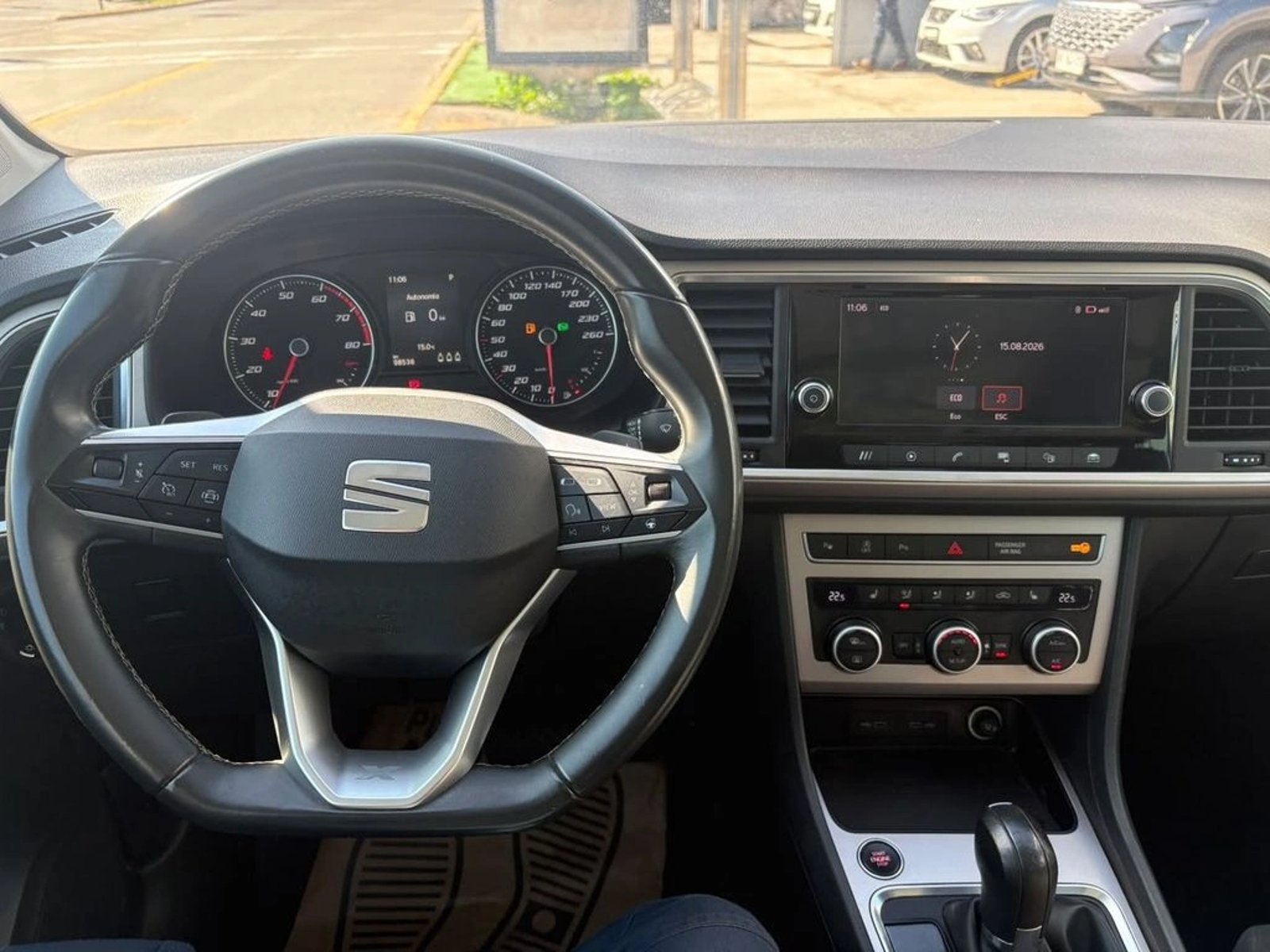 SEAT ATECA TSI 1.4 AUT 2021 - Imagen 6 de 11