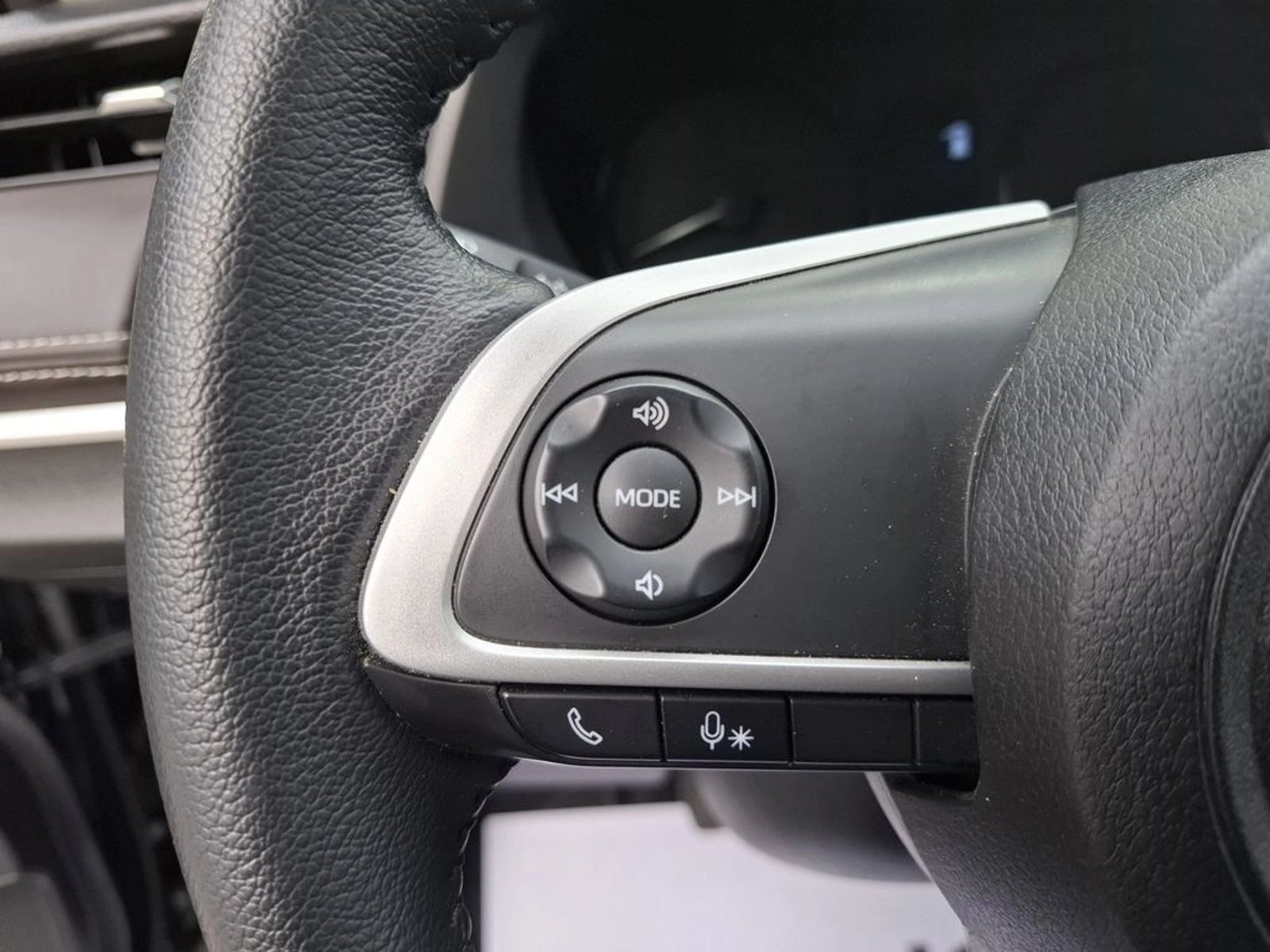 Toyota YARIS E MT 2026 - Imagen 16 de 20