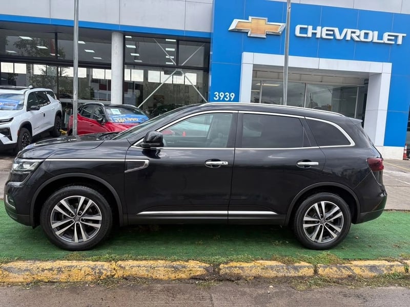 Renault KOLEOS 2.5 PRIVILEGE AT 2019 - Imagen 3 de 11