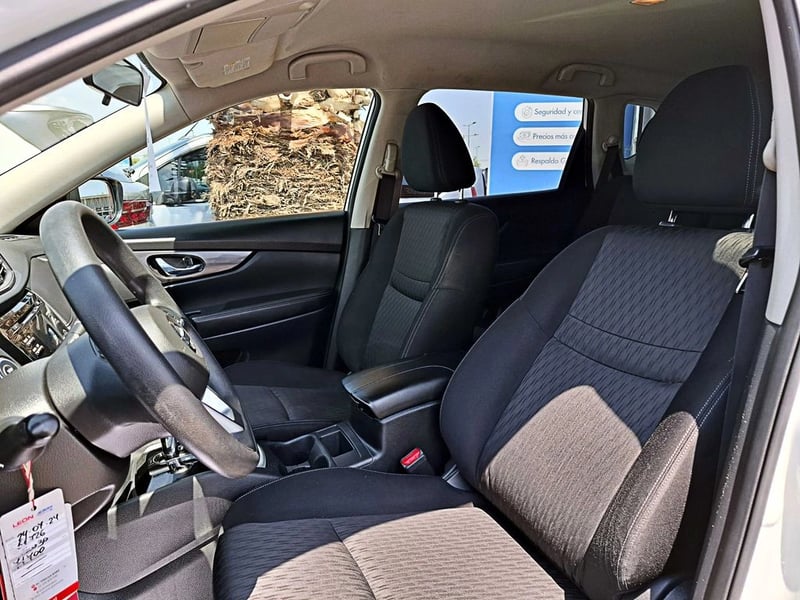 Nissan X-TRAIL 2.5 ADVANCE CVT AT 2019 - Imagen 9 de 16