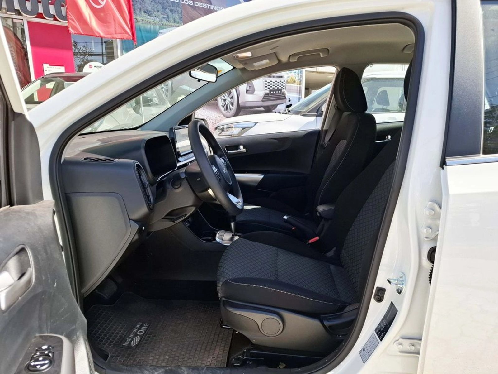 Kia MORNING 1.2 2025 - Imagen 13 de 20
