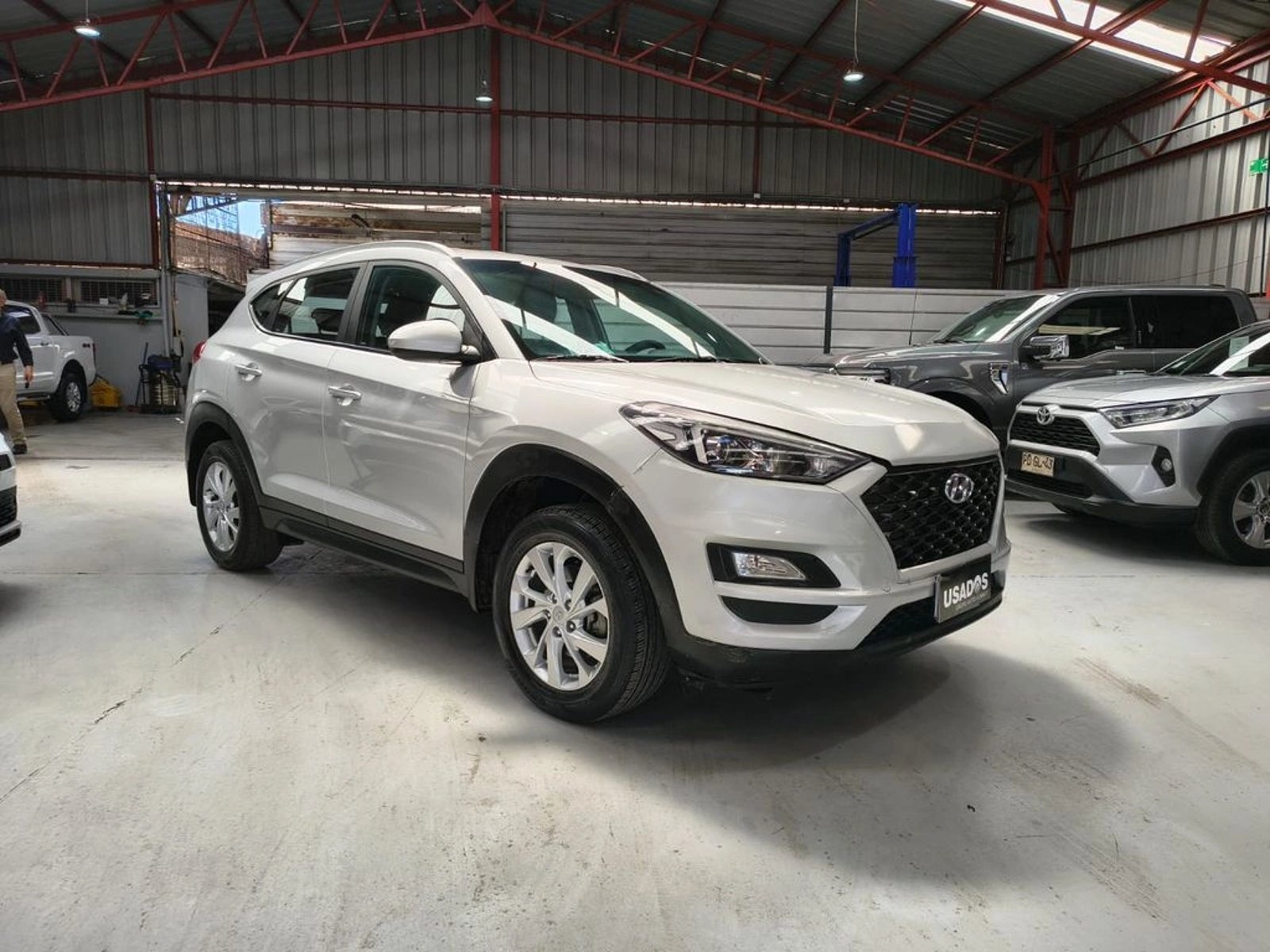 Hyundai TUCSON 2.0 PLUS 2WD MT 5P 2019 - Foto 3 de 20