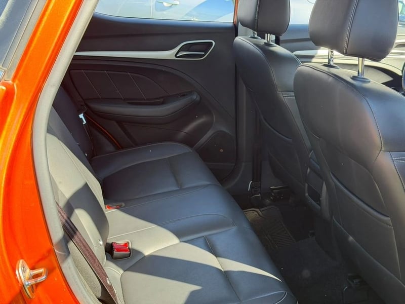 MG ZS COM 2024 - Imagen 8 de 12