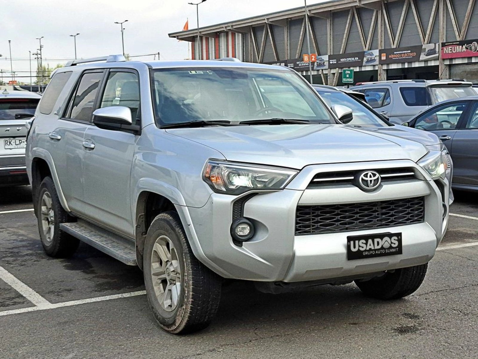 Toyota 4RUNNER 4.0 SR5 CONNECTED AT 2025 - Imagen 4 de 6