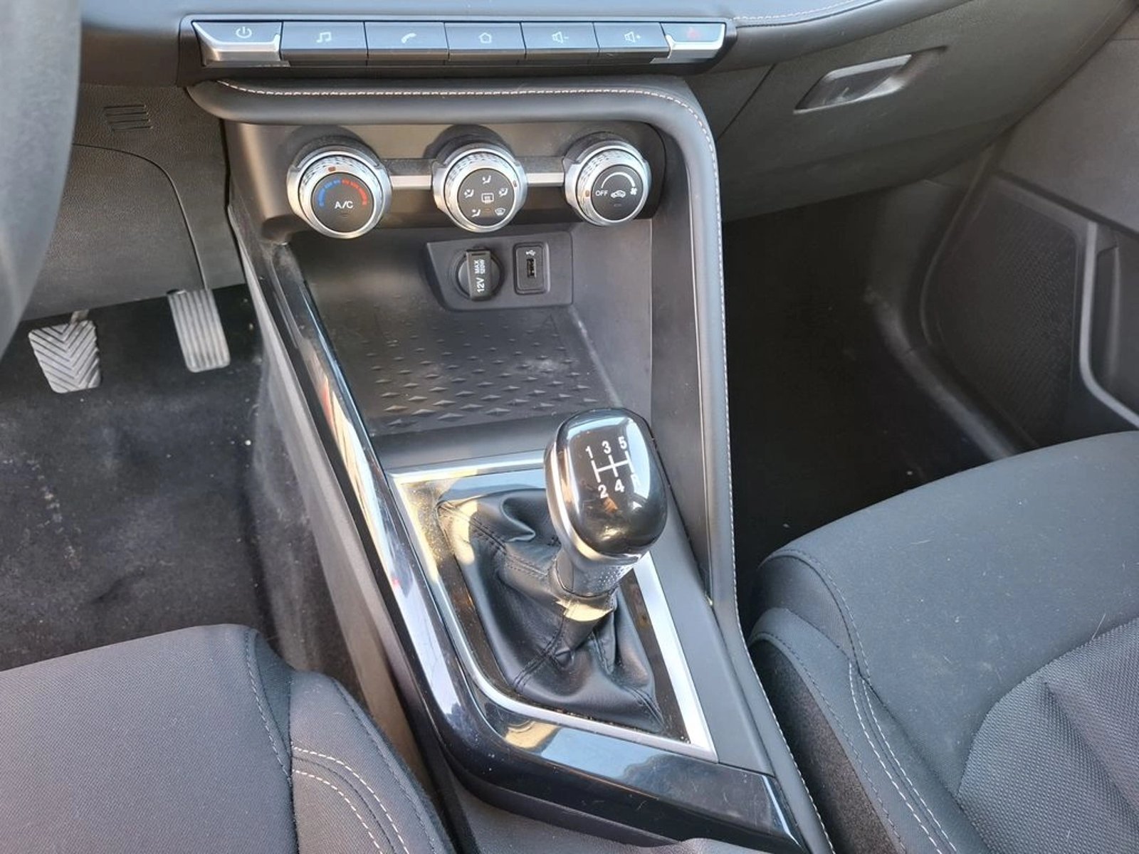 Changan CS15 MT 1.5 2025 - Imagen 20 de 20