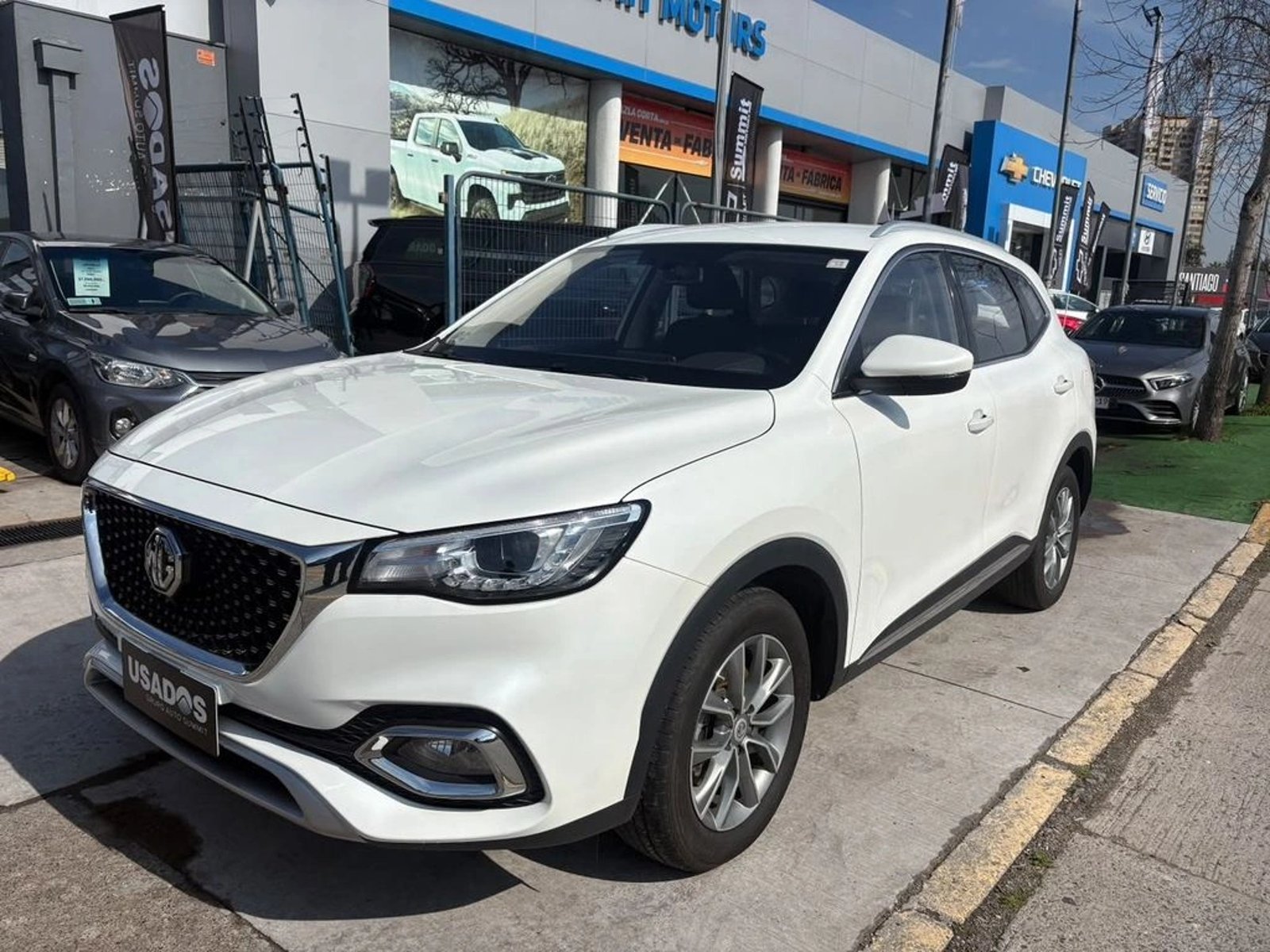 MG HS 1.5T COMFORT 2WD MT 5P 2023 - Foto 2 de 11