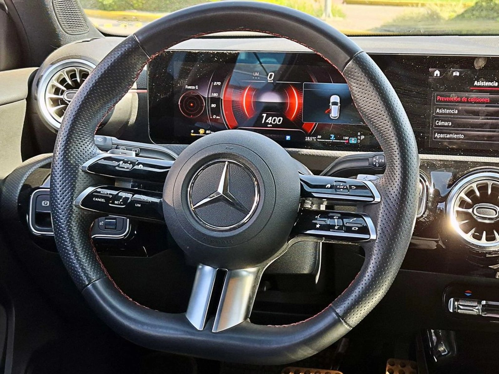 MERCEDES-BENZ A 200 1.3 AMG LINE 2WD HB AT 5P 2025 - Imagen 10 de 13