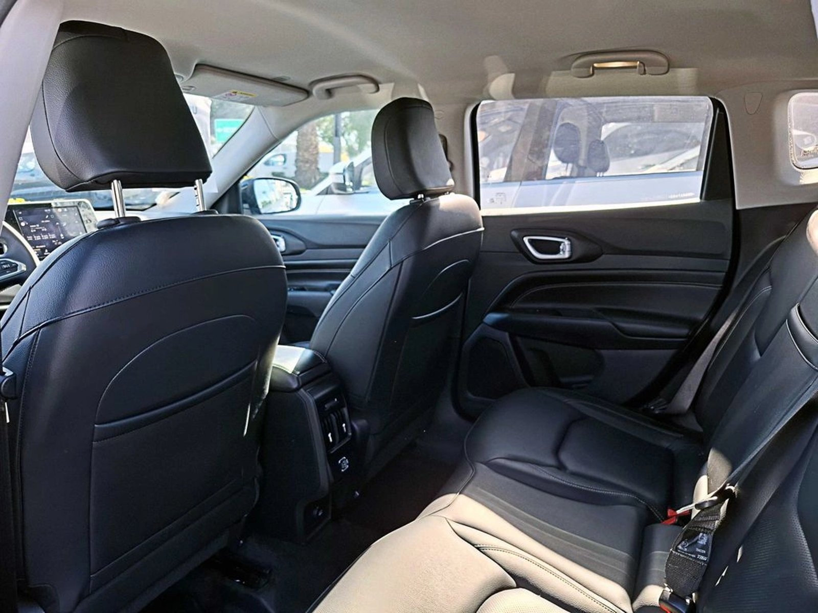 Jeep COMPASS 1.3 LONGITUDE AT 4X2 2024 - Imagen 13 de 20