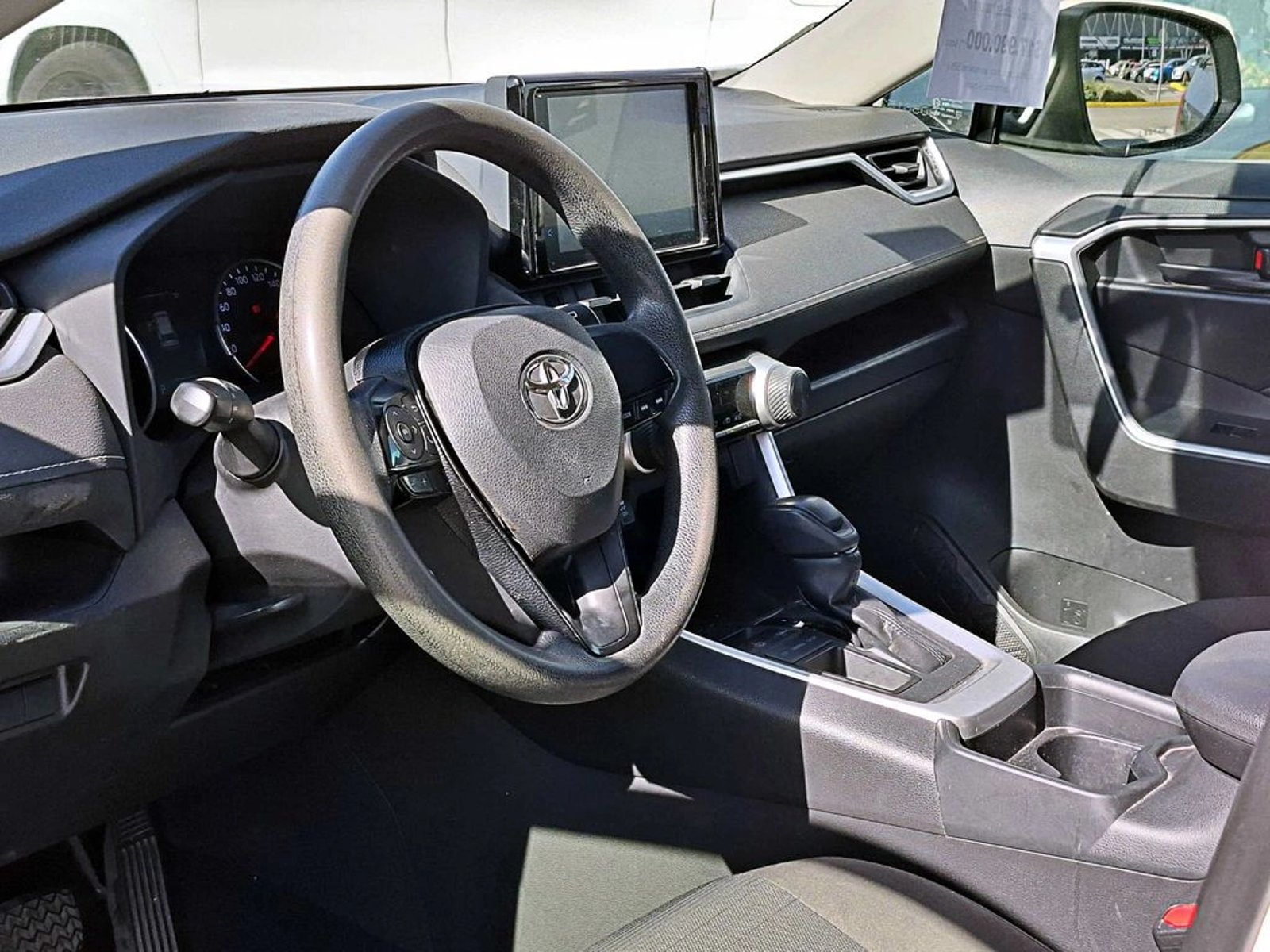 TOYOTA RAV4 LE 2.0 4X2 AT 5P 2021 - Imagen 9 de 20