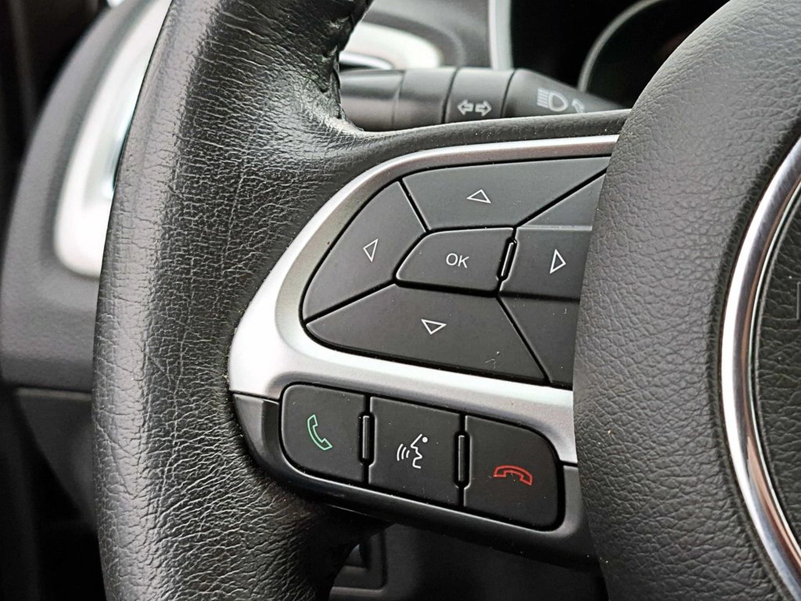 JEEP COMPASS 2.4 SPORT 4X2 AT 5P 2020 - Imagen 14 de 19
