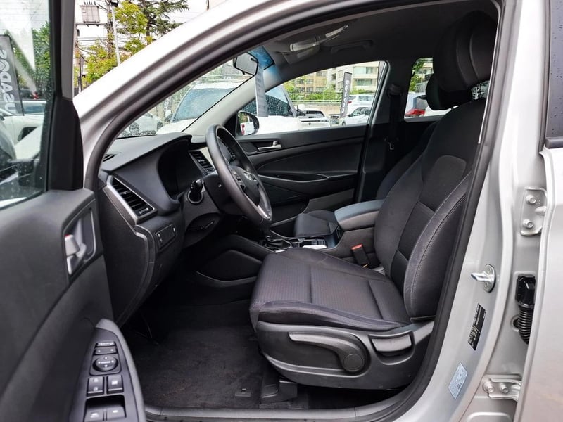 Hyundai TUCSON 2.0 PLUS 2WD AT 5P 2018 - Imagen 13 de 20
