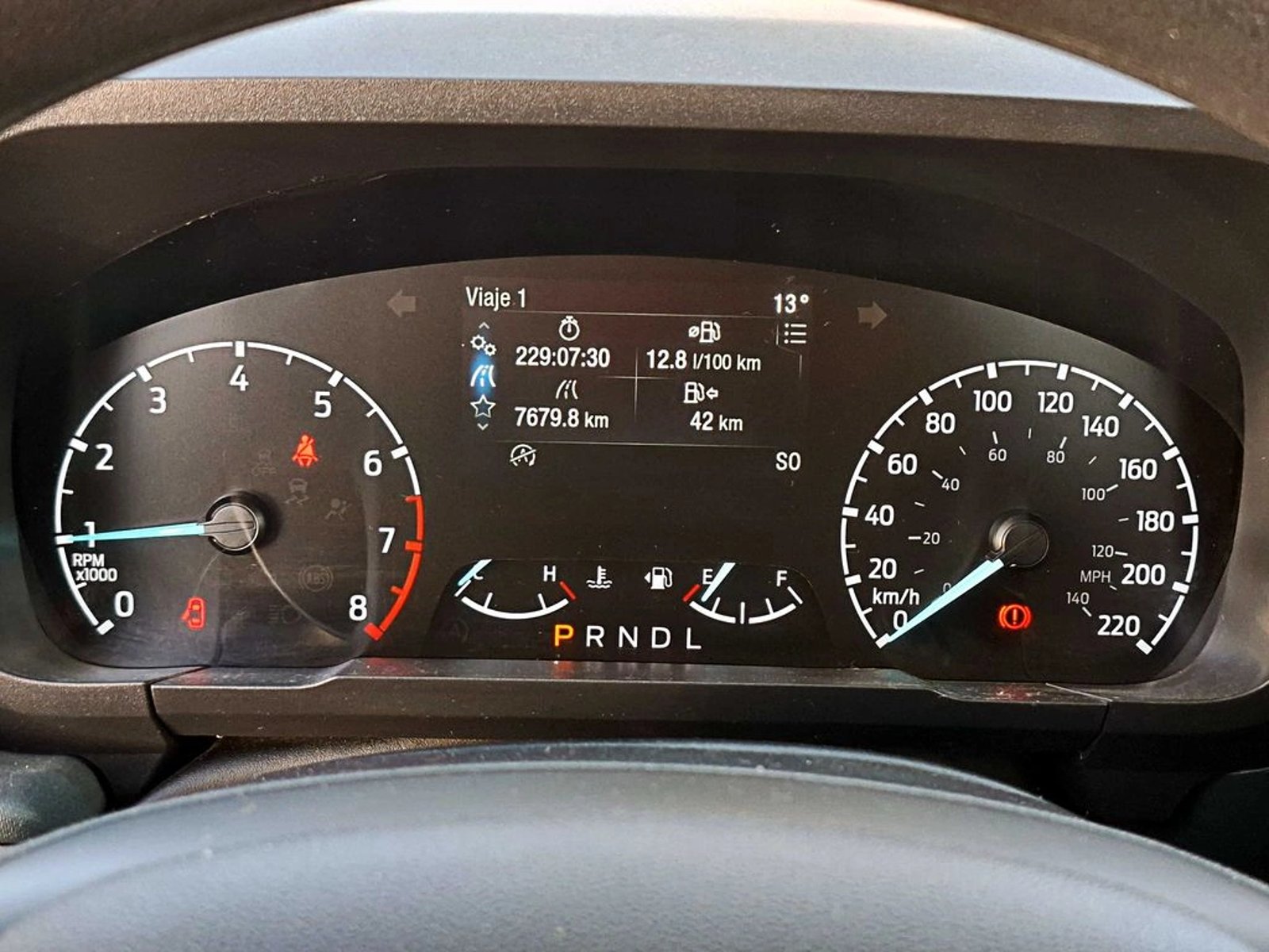 Ford MAVERICK 2.0 XLT AT 2025 - Imagen 14 de 18