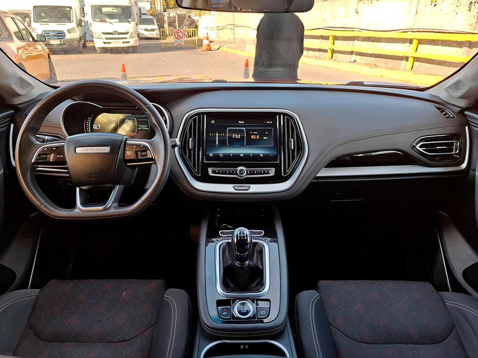 Jetour X70 GL 1.5 MT 2023 - Imagen 9 de 20