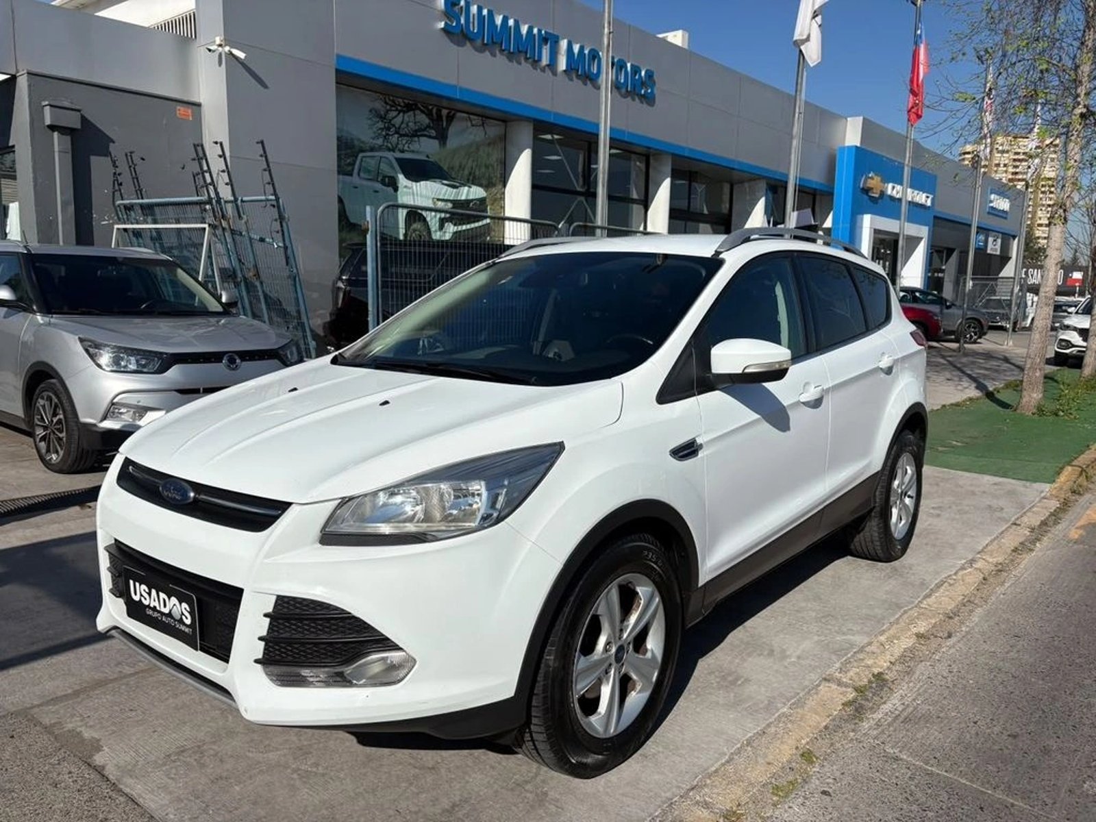 Ford ESCAPE 2.5 S 4X2 AT 5P 2017 - Foto 2 de 12