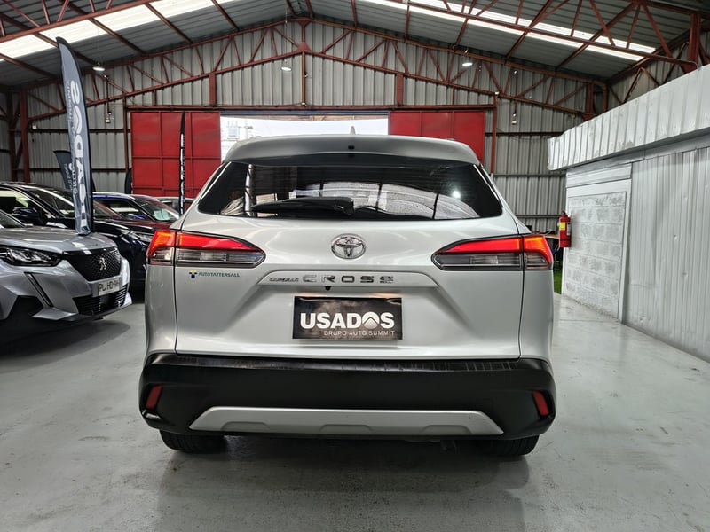 Toyota COROLLA CROSS 2.0 SG AT 2023 - Imagen 7 de 20