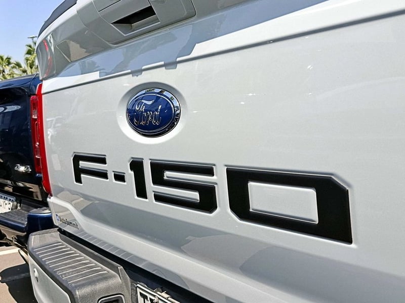 Ford F-150 5.0 LARIAT SPORT 4X4 AT 4P 2024 - Imagen 6 de 14