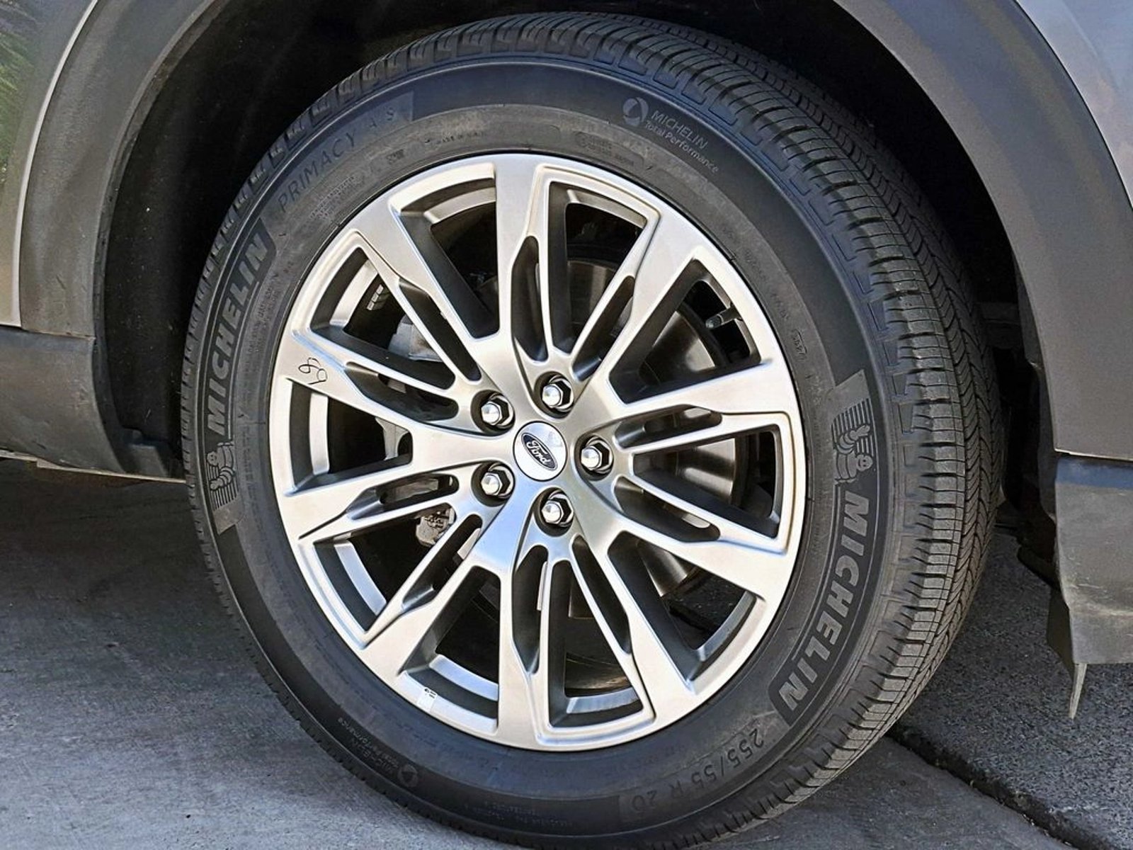 Ford EXPLORER 2.3 ECOBOOST PLATINUM 4WD AT 5P 2025 - Foto 5 de 17
