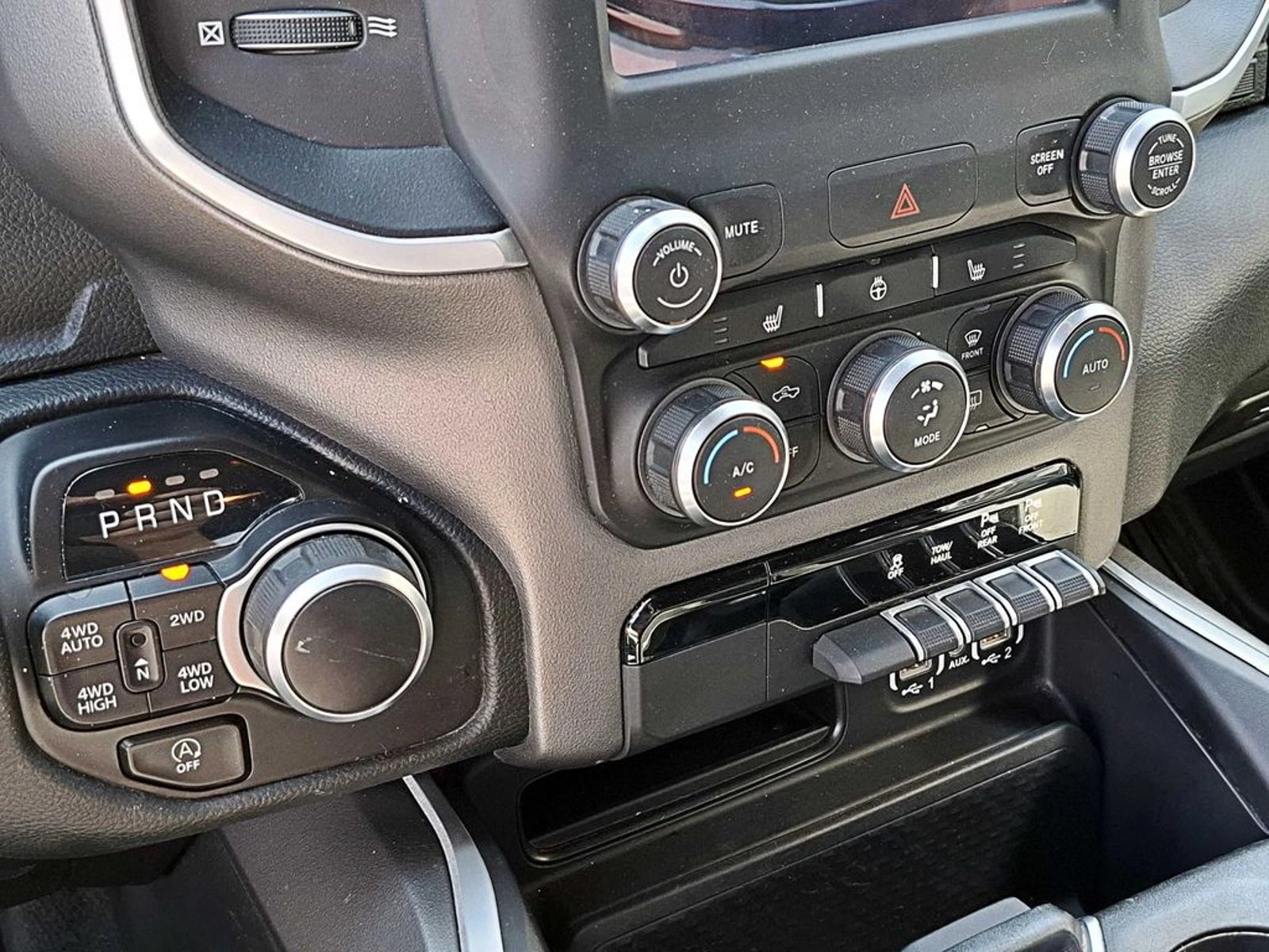 RAM 1500 3.6 BIG HORN 4X4 CREW CAB E-TORQUE AT 4P 2023 - Imagen 18 de 18