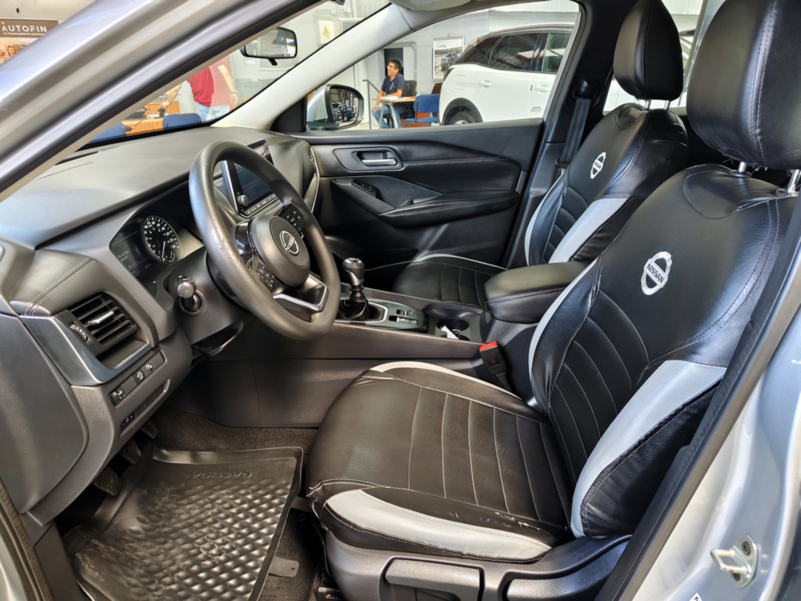 NISSAN QASHQAI 1.3T ADVANCE 2WD CVT AT 5P 2024 - Imagen 10 de 20