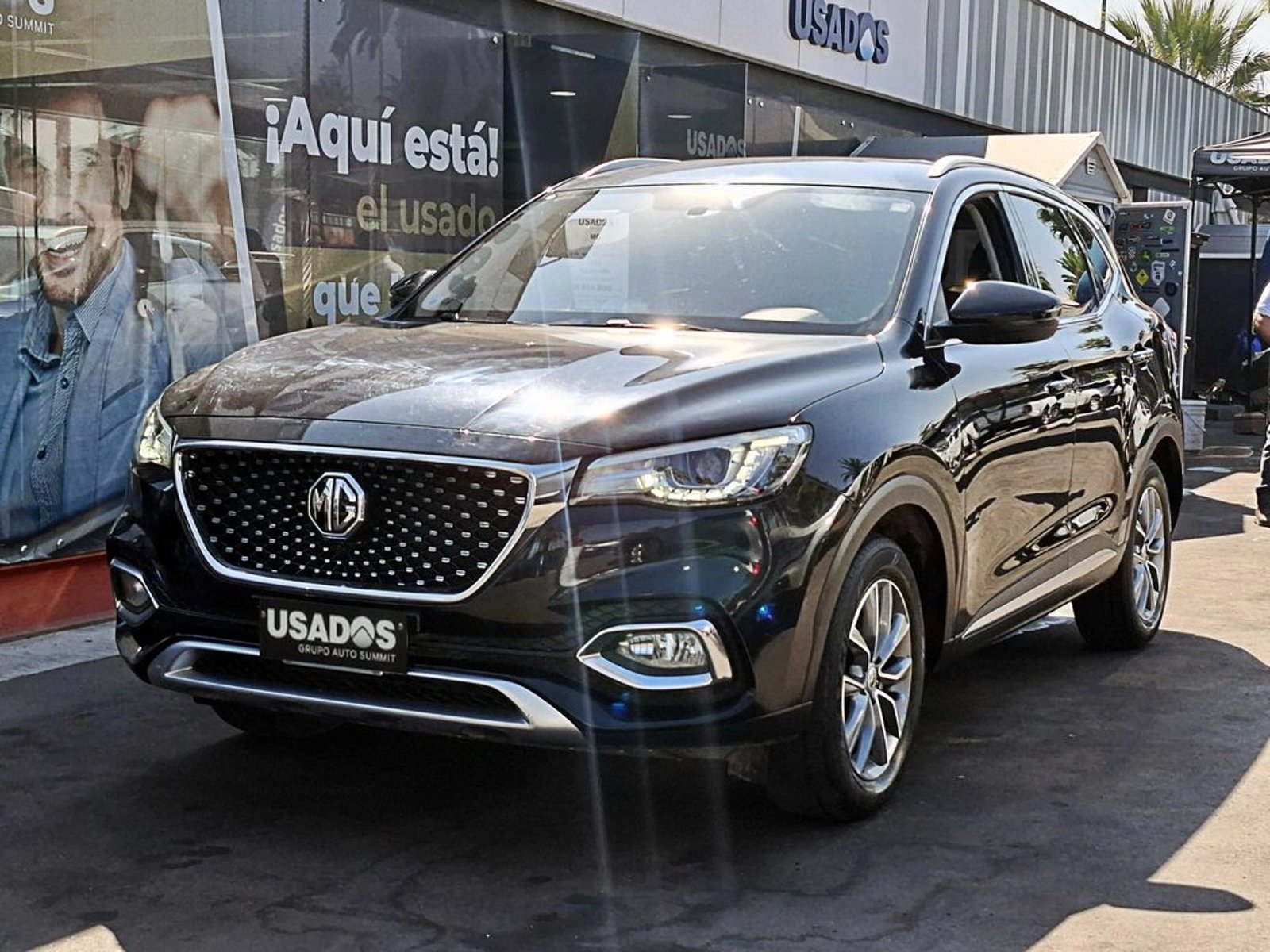 MG HS 1.5 DLX MT 2023 - Foto 2 de 17