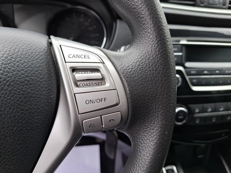 Nissan QASHQAI MT 2.0 2016 - Imagen 15 de 20
