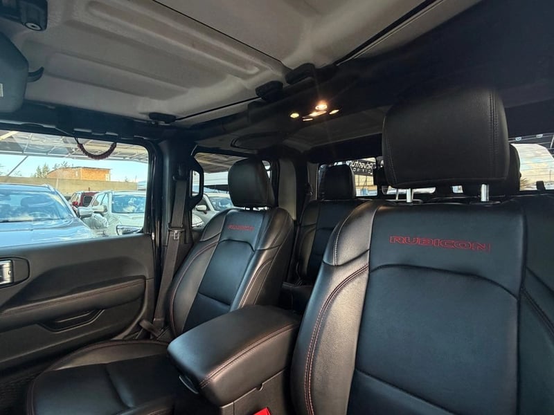 Jeep GLADIATOR 3.6 RUBICON 4X4 2024 - Imagen 11 de 18