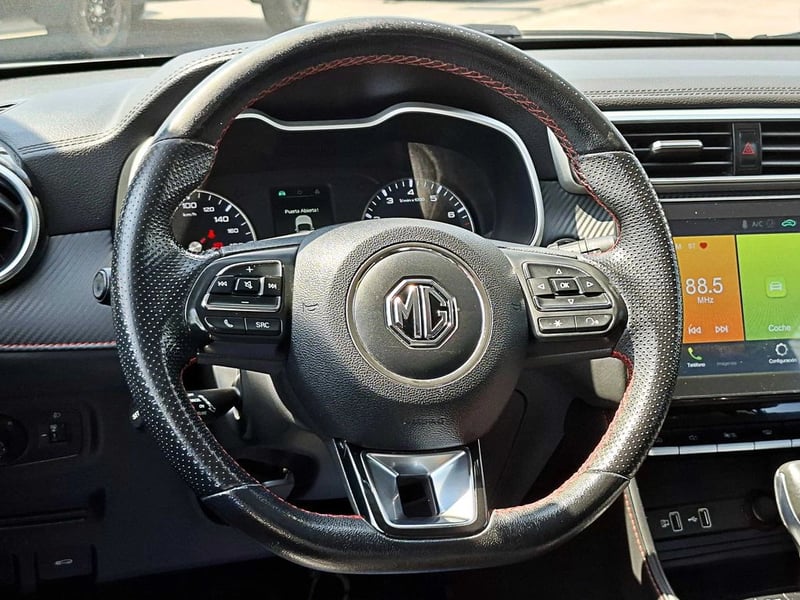 MG ZX 1.5 DLX AT 2022 - Imagen 11 de 16