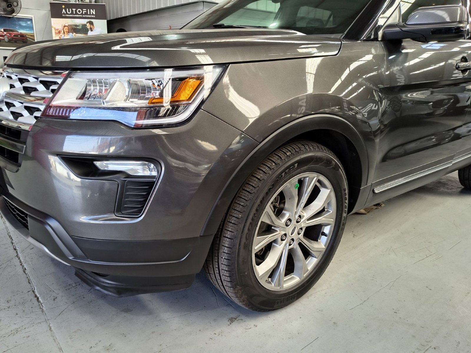 Ford EXPLORER 3.5 XLT 4X2 AT 5P 2020 - Imagen 10 de 20