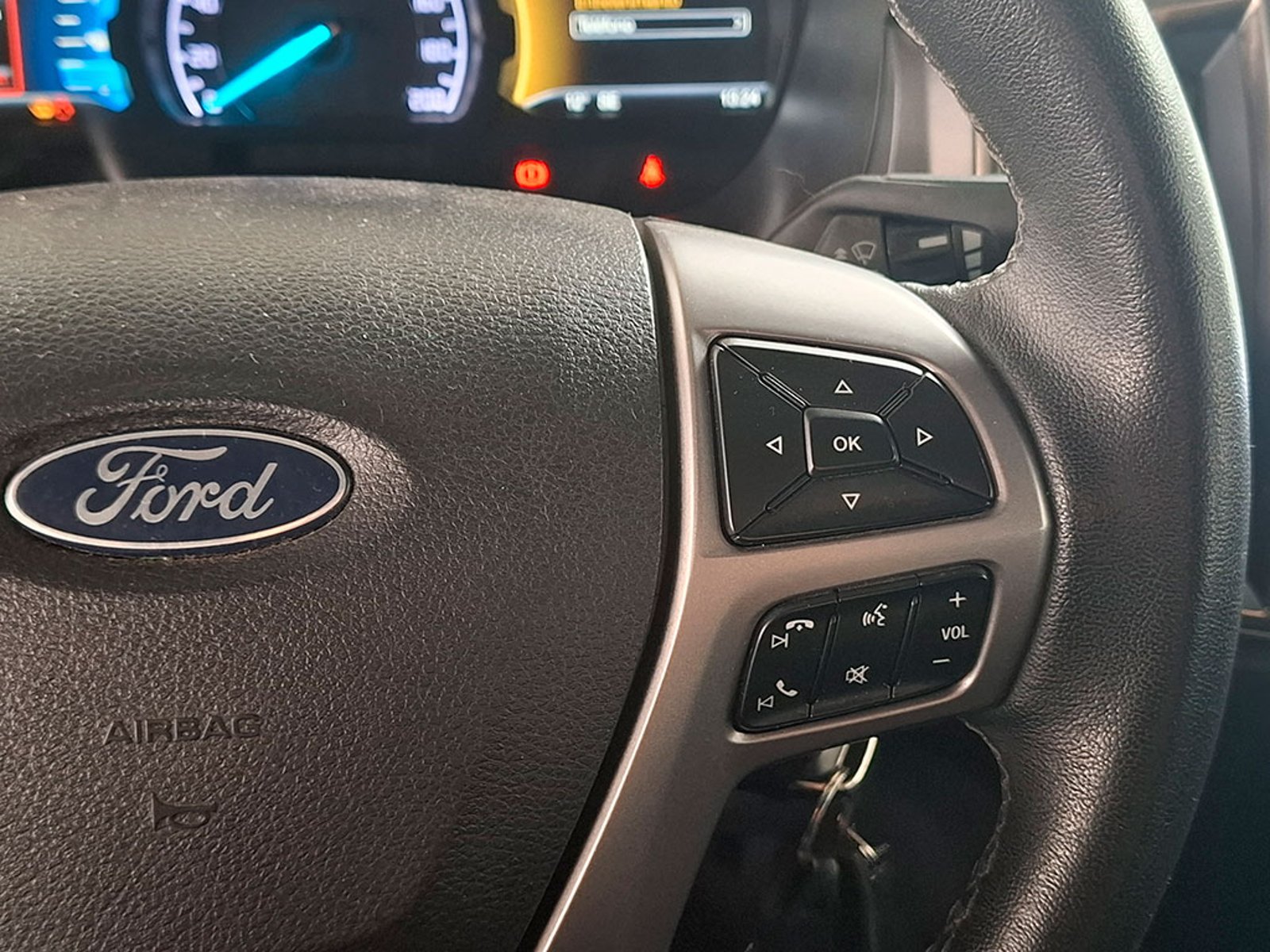 Ford RANGER XLT 2.5 MT 2023 - Imagen 12 de 20