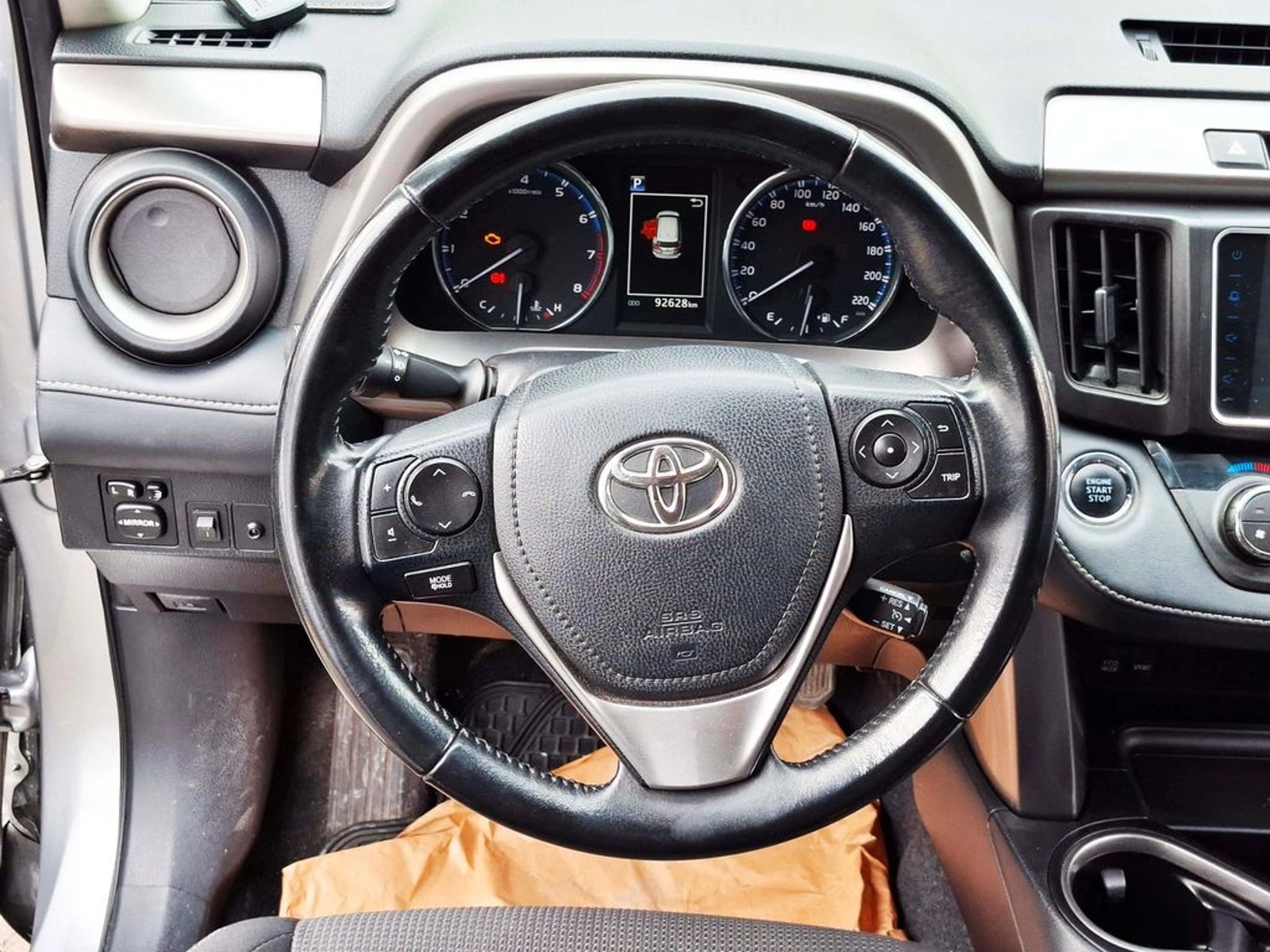 Toyota RAV4 2.0 SÚPER LUJO AUT 4X2 2019 - Imagen 16 de 20