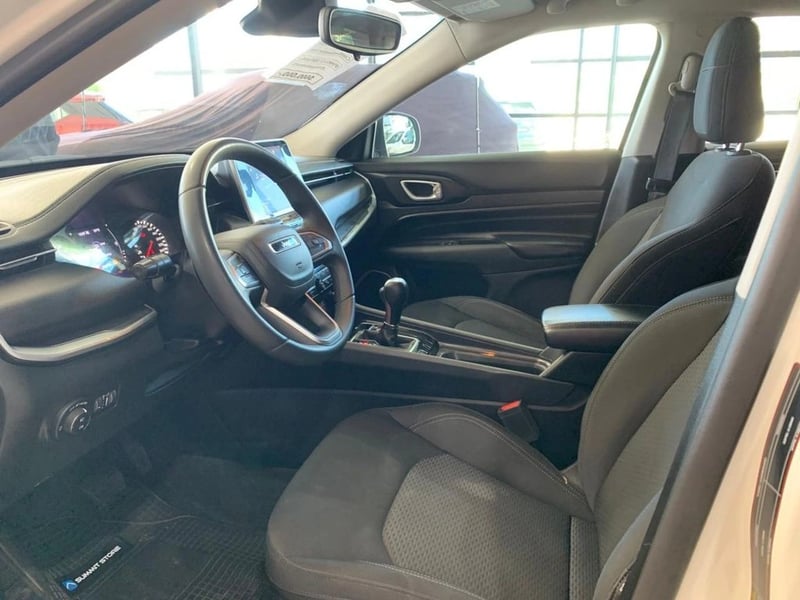 Jeep COMPASS 1.3 LIMITED AT 2022 - Imagen 9 de 10