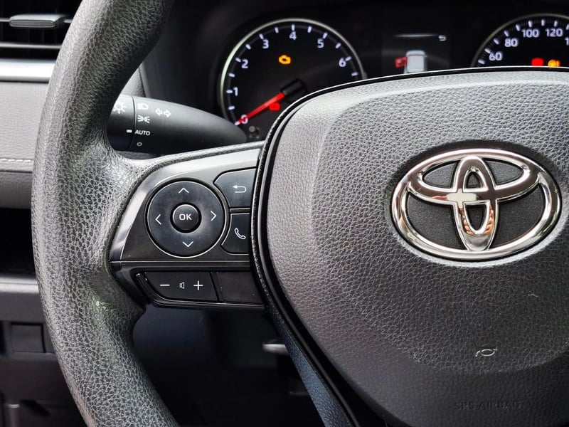 Toyota RAV4 2.0 LE AUT 2021 - Imagen 16 de 20