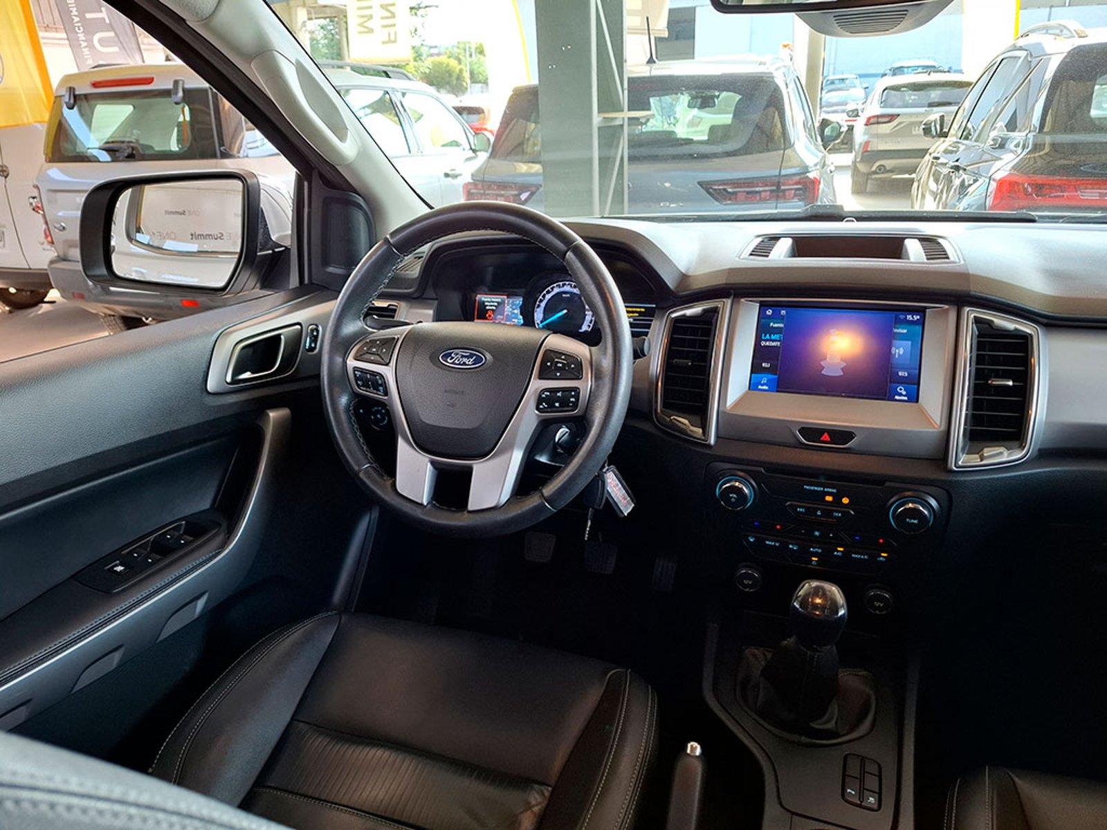 FORD RANGER LIMITED 2.5 MT 2021 - Imagen 9 de 20